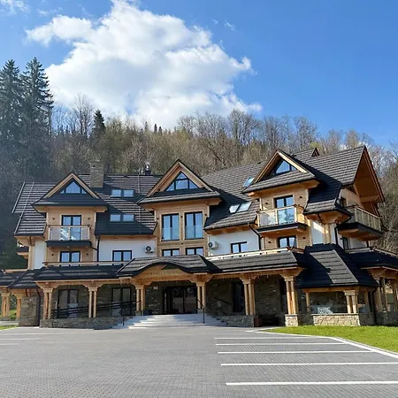 Greenhill Bachleda-2